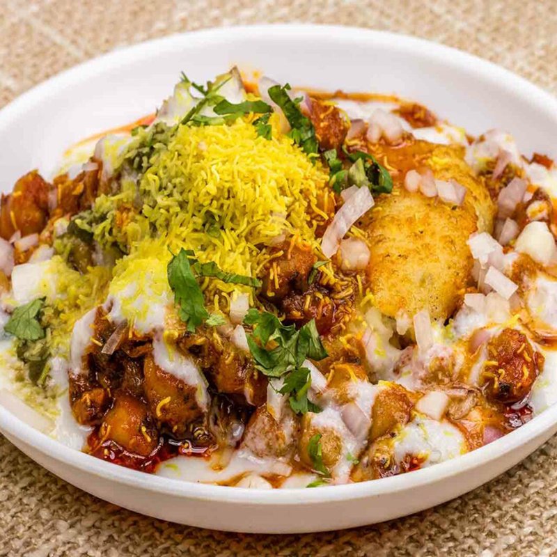 ALOO TIKKI WITH CHANA